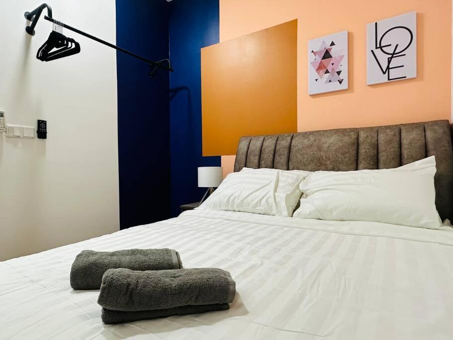 Apartemen Mvd15#family 8pax 3 Sunway Velocity Mall Cheras Ikea Mytown Short Walk To Mrt & Lrt Maluri *