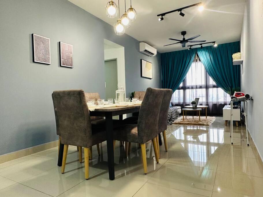 Apartment Mvd15#family 8pax 3 Sunway Velocity Mall Cheras Ikea Mytown Short Walk To Mrt & Lrt Maluri